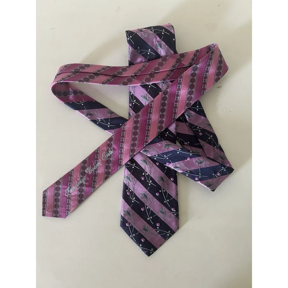 Robert Graham Silk Mens Tie Pink/Purple 